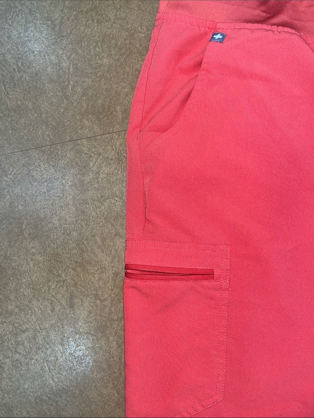 FIGS • Mandarin Color • Zamora Joggers • Rafaela Top • Like NEW • Size L/XL - Picture 11 of 16
